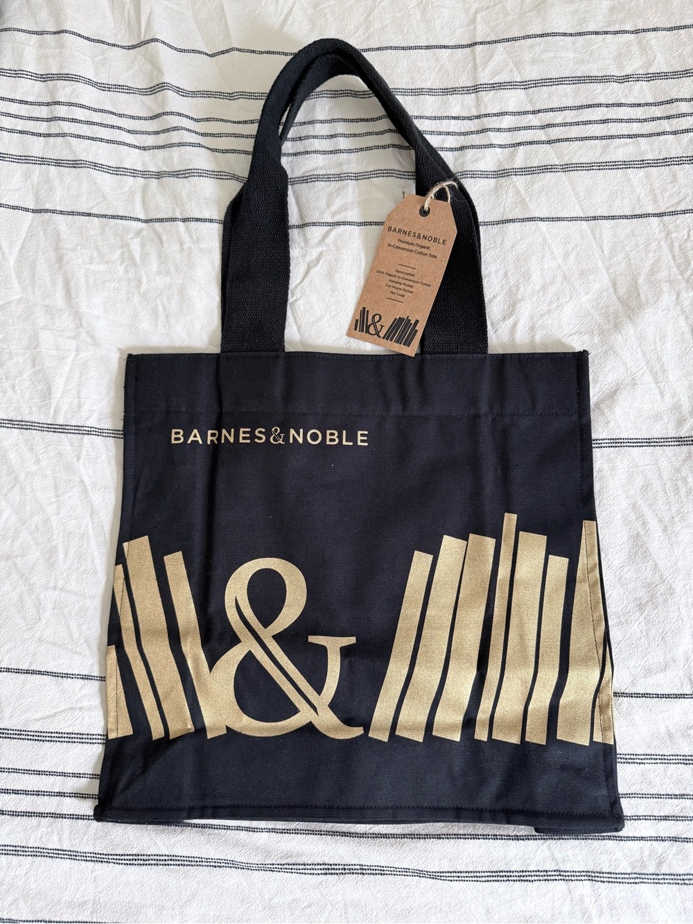 NWT Barnes & Noble tote bag